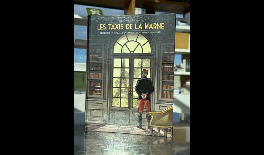 Les taxis de la Marne, ouvrage en vente à la boutique du Centre d'Accueil du Visiteur du Chemin des Dames