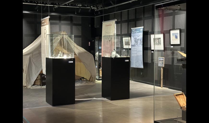 Photographie de l'exposition "Lucien Laby, un artiste pendant la Grande Guerre"