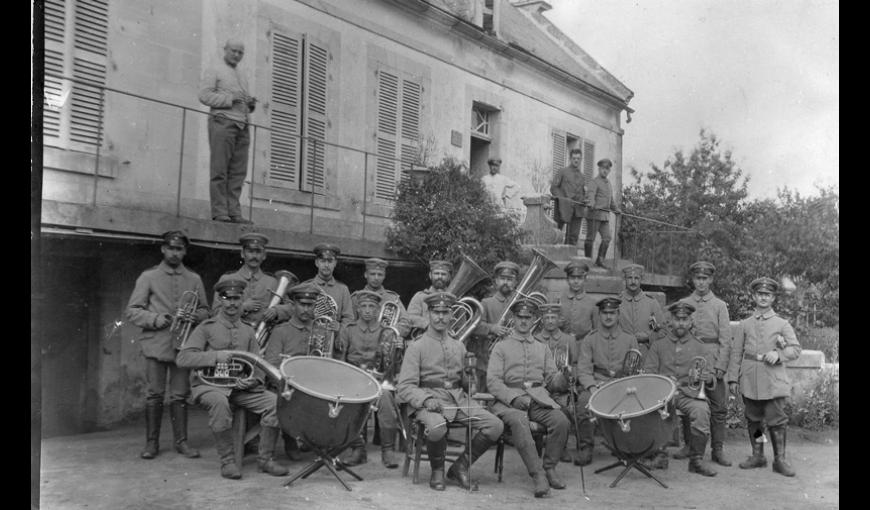 Fanfare militaire allemande à Crandelain, 1914-1918