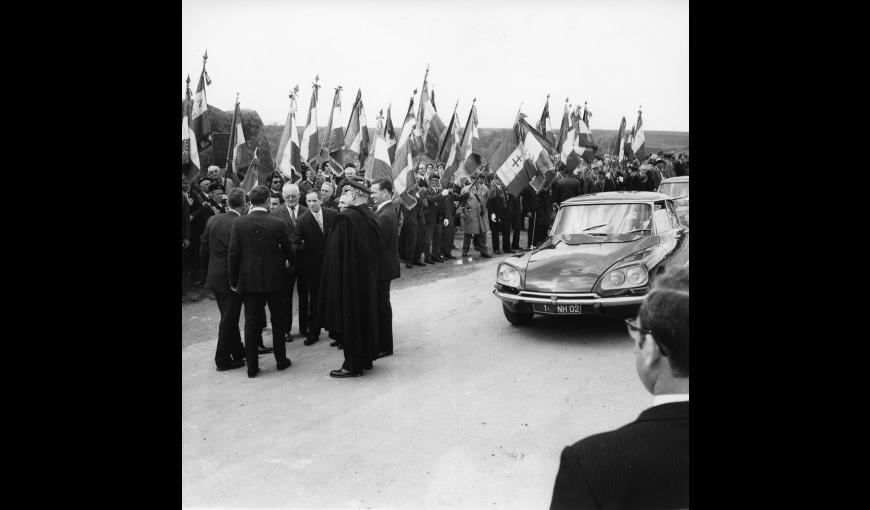 4 mai 1969, inauguration du musée de la Caverne du Dragon