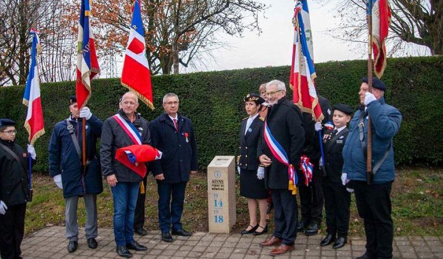 Inauguration d'une borne Aisne Terre de Mémoire à la Pierre d'Haudroy, novembre 2025 