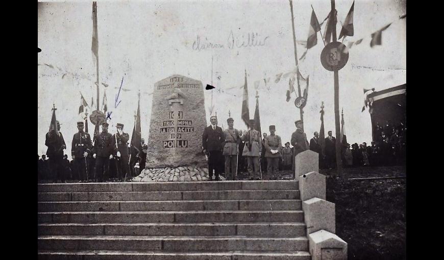 Inauguration de la Pierre d'Haudroy en présence du Caporal Sellier