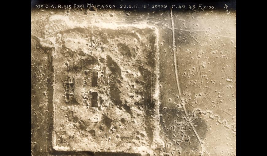 Vue aérienne du fort de la Malmaison, 22 septembre 1917