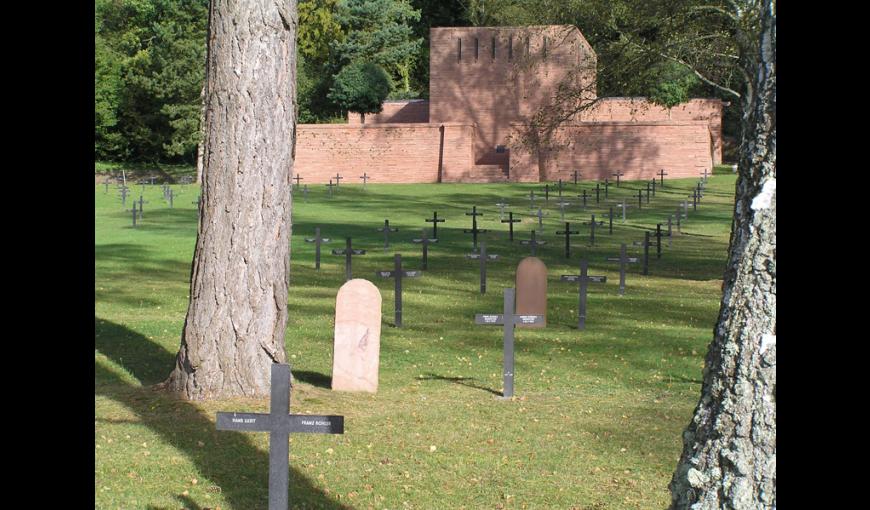 Cimetière militaire allemand de Montaigu n°1