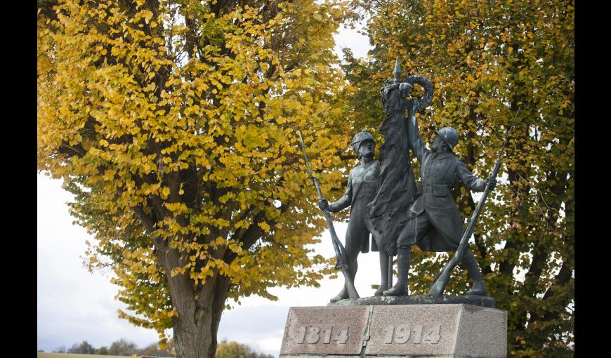 Le Monument des Marie-Louise sur le Chemin des Dames (Aisne)