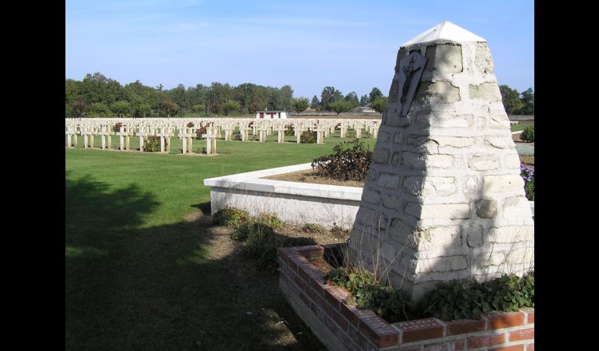 Cimetière militaire français de Pontavert