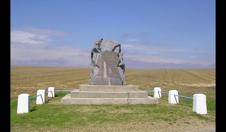 Le monument à la mémoire du régiment d'infanterie coloniale du Maroc (RICM)