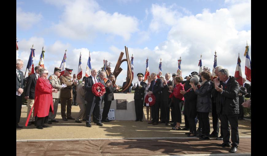 Inauguration du Mémorial international aux joueurs de rugby morts durant la Grande Guerre : "Rubans de la Mémoire", le 16 septembre 2017