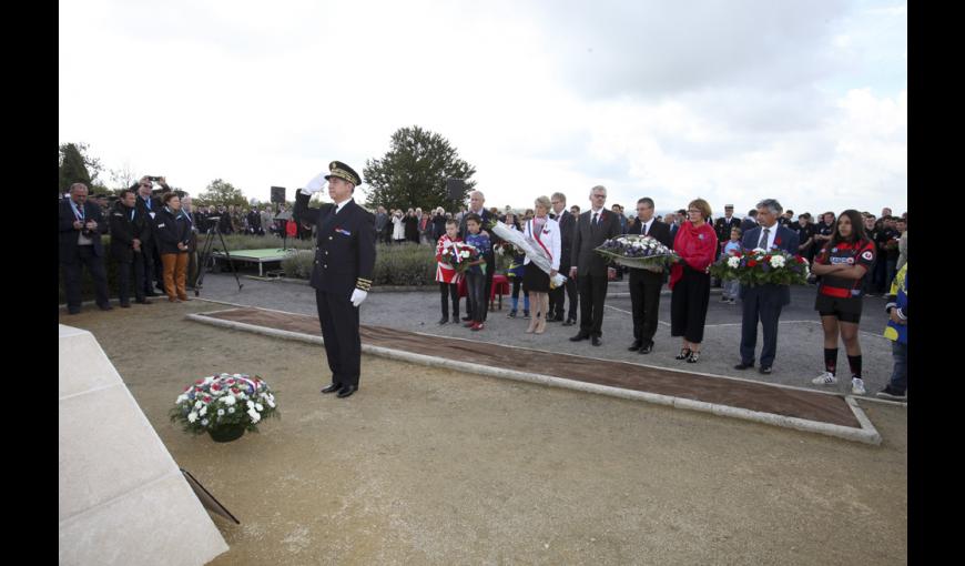 Inauguration du Mémorial international aux joueurs de rugby morts durant la Grande Guerre : "Rubans de la Mémoire", le 16 septembre 2017
