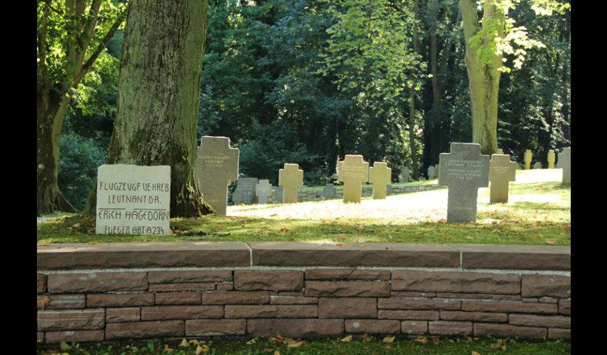 Cimetière militaire allemand de Veslud