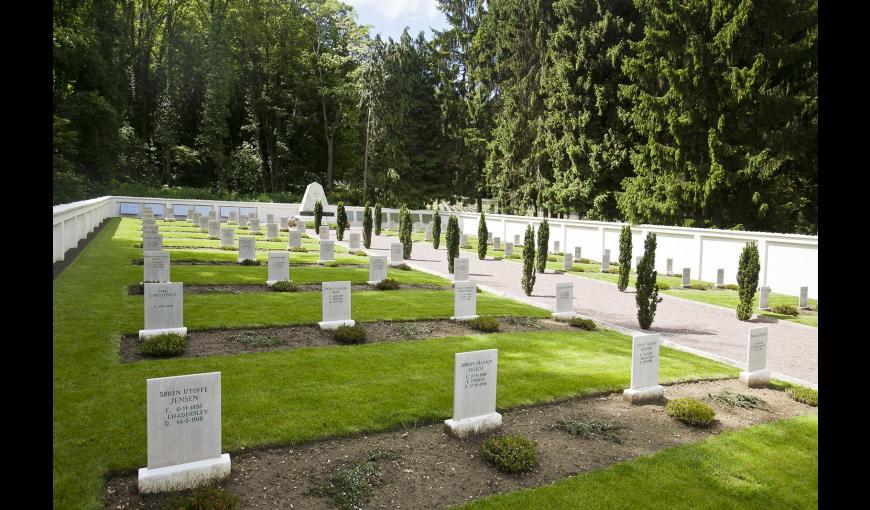 Cimetière danois de Braine (Aisne)