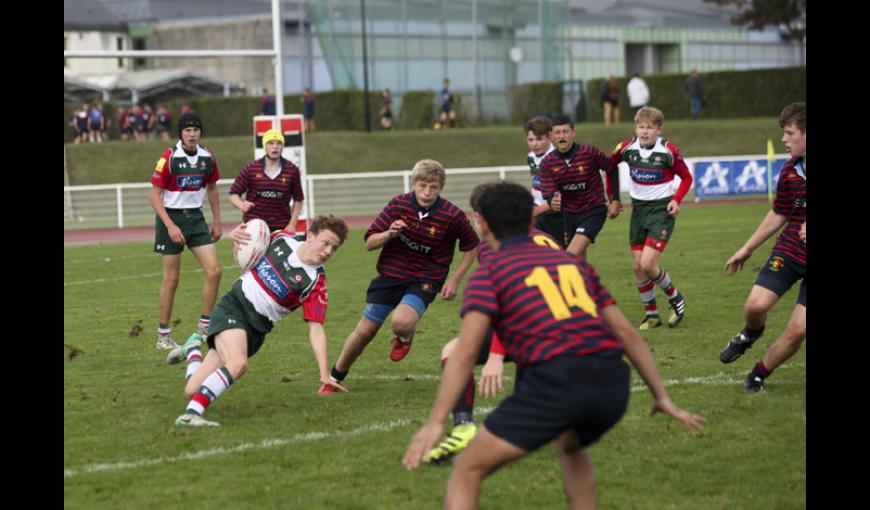 Tournoi de jeunes « La tranchée des rugbymen » avec les clubs de Compiègne, Epernay et Trojans FC d'Angleterre, Firewood du Pays de Galles.