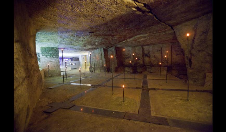 Les flambeaux de la Mémoire dans les souterrains de la Caverne du Dragon-Musée du Chemin des Dames (Aisne)