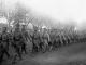 Défilé des tirailleurs sénégalais au camp de Fréjus (décembre 1915)