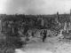 Soldats français dans les ruines de Craonnelle (Aisne)