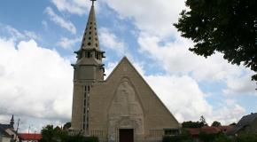 Eglise Saint-Martinreconstruction < Monthenault < Aisne < Hauts-de-France