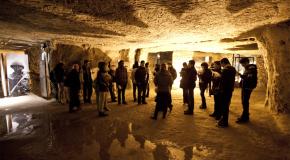 Visite guidée dans les souterrains de la Caverne du Dragon-Musée du Chemin des Dames (Aisne) Visite guidée dans les souterrains de la Caverne du Dragon-Musée du Chemin des Dames (Aisne)