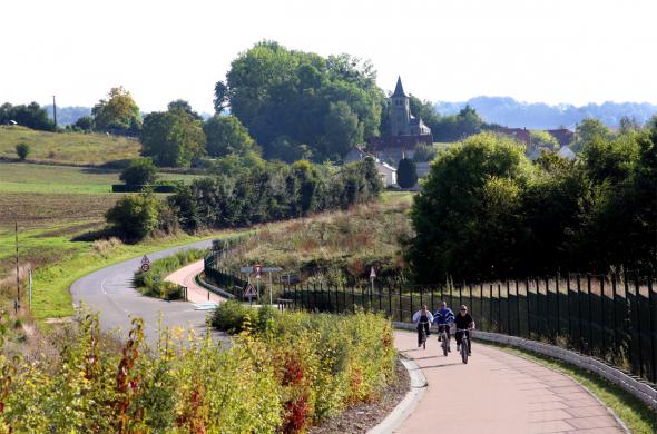 Vélos sur la voie verte de l'Ailette (Aisne) Vélos sur la voie verte de l'Ailette (Aisne)