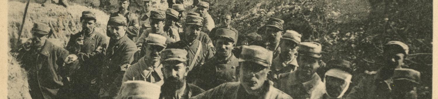 Prisonniers français capturés à la ferme d'Hurtebise en 1915