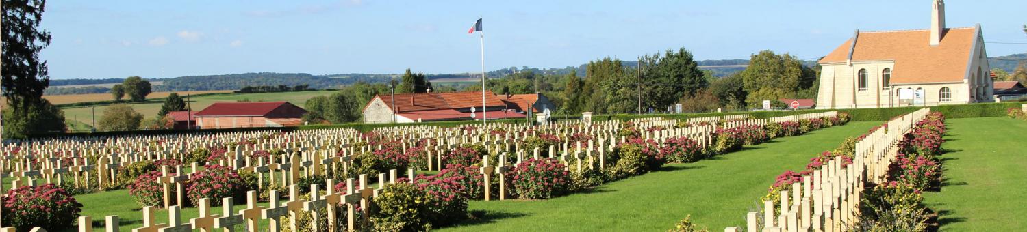 La nécropole française de Cerny-en-Laonnois et la Chapelle-Mémorial.