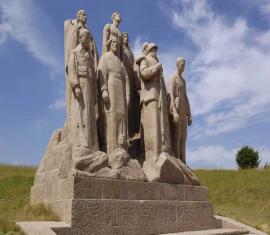Monument des fantômes de Landowski < Oulchy-le-Château < Guerre 14-18 < WWI < Aisne < Picardie < France